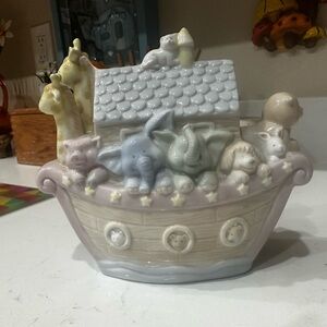 Ceramic Precious Moments Noah's Ark Figurine with Animals
